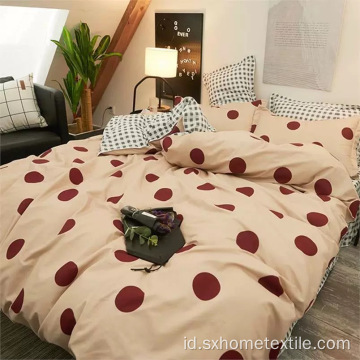 duvet set dengan desain tercetak